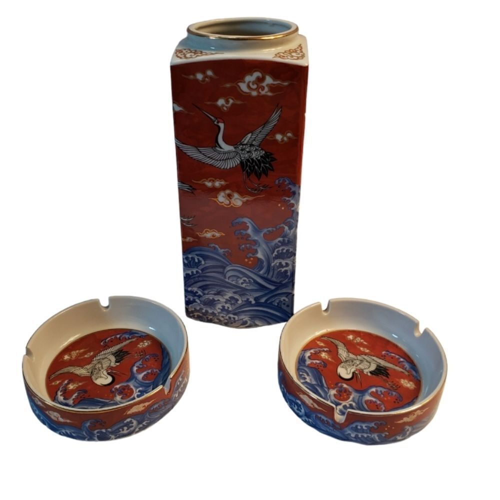 Takahashi Vase & Ashtray Set